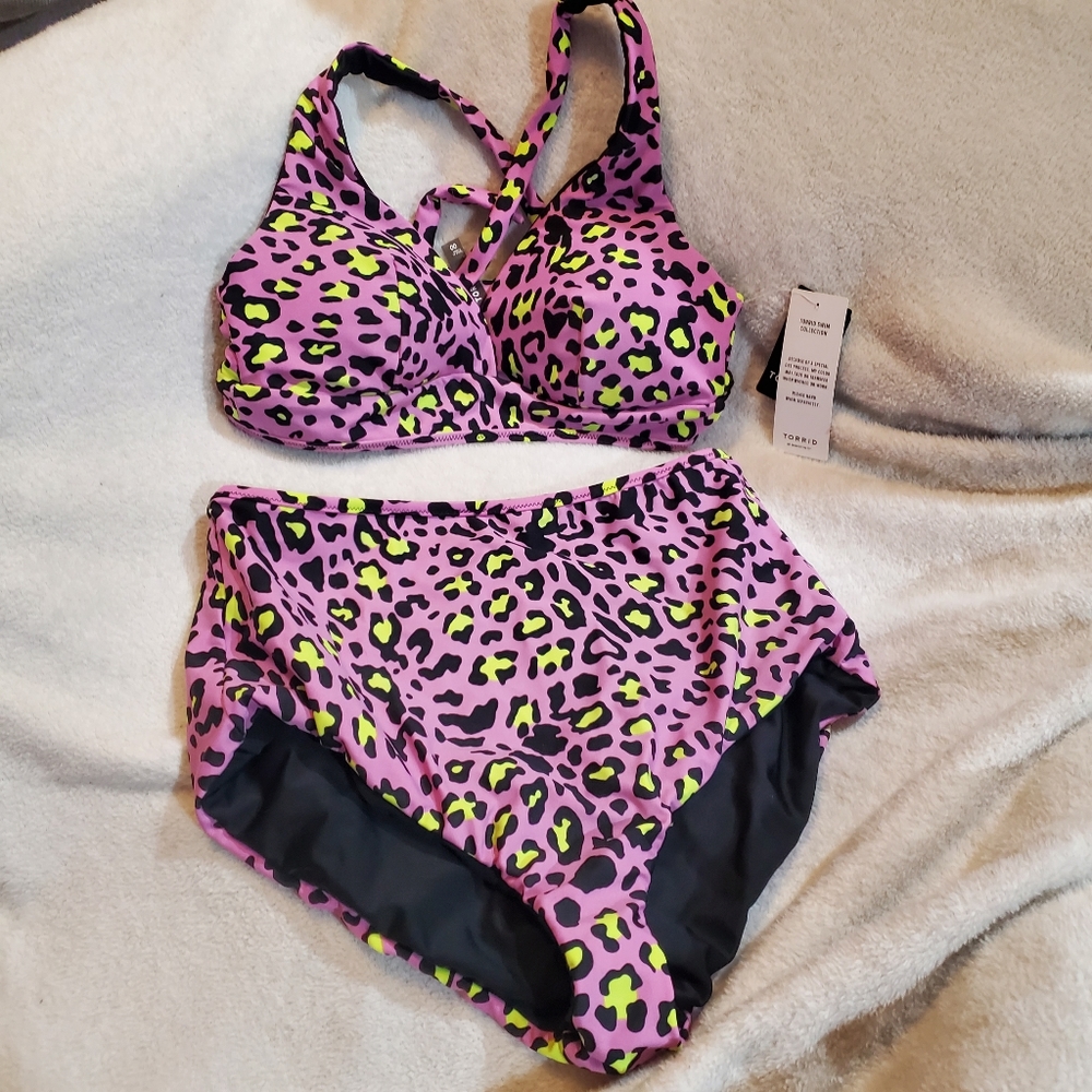 Torrid 2 piece bikini leopard print
